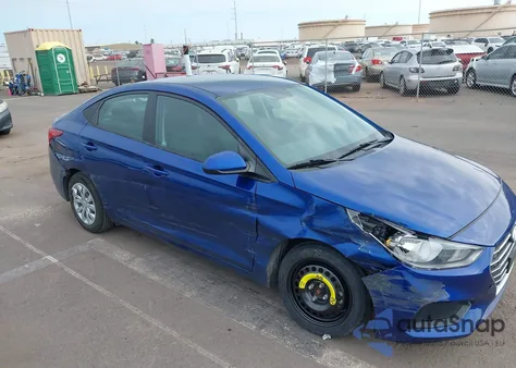 2021 Hyundai Accent Se z USA, uszkodzony, nr VIN 3KPC24A68ME143390
